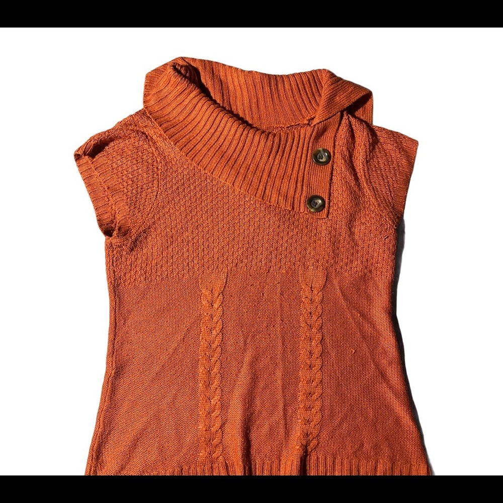 Burnt orange short sleeve sweater